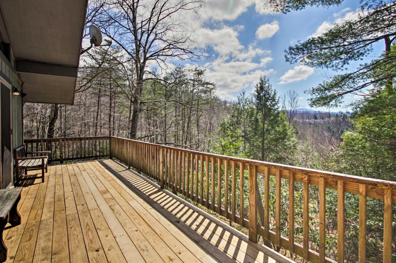 Quiet Cabin With Mountain Views About 3 Mi To Gatlinburg Esterno foto