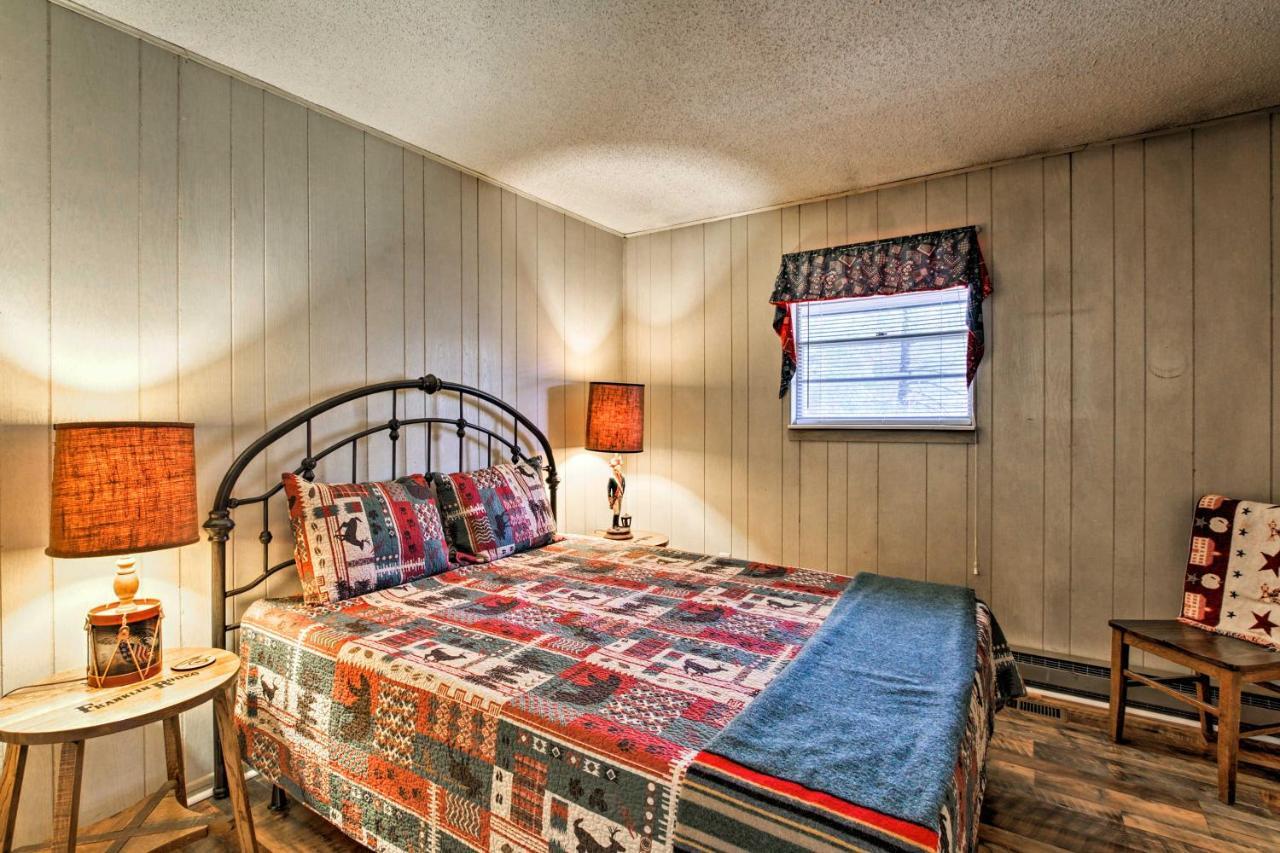 Quiet Cabin With Mountain Views About 3 Mi To Gatlinburg Esterno foto