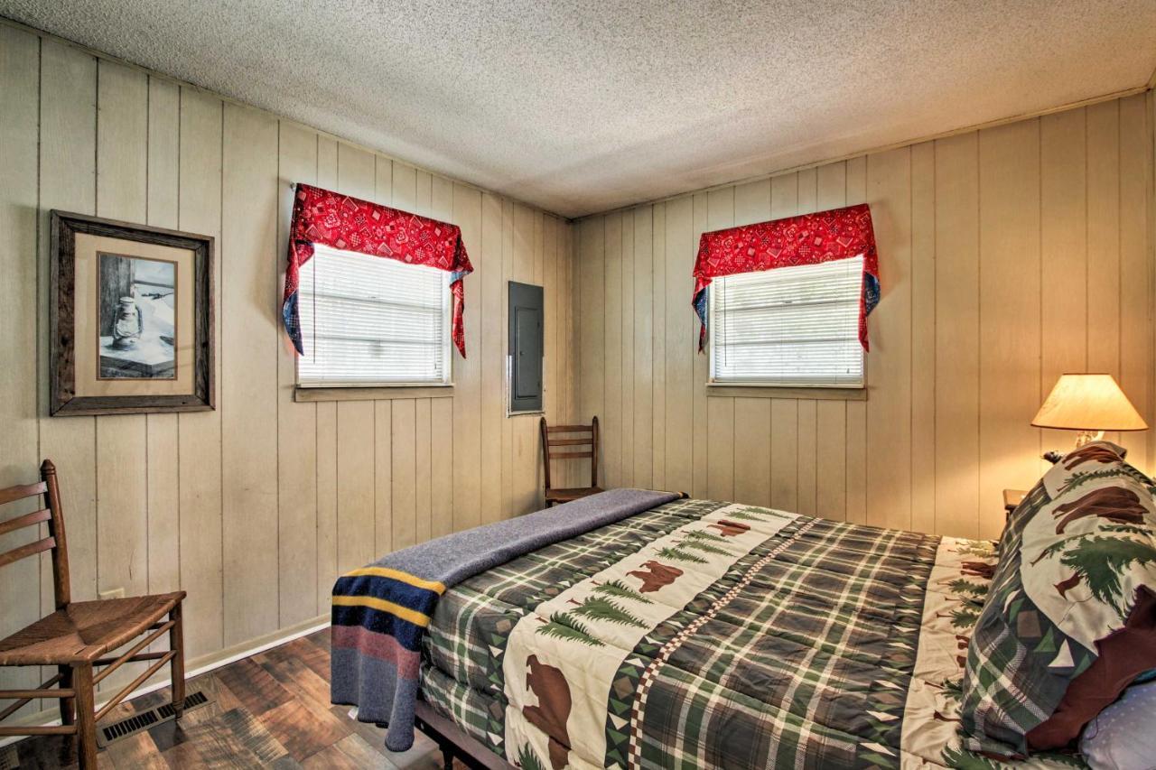 Quiet Cabin With Mountain Views About 3 Mi To Gatlinburg Esterno foto